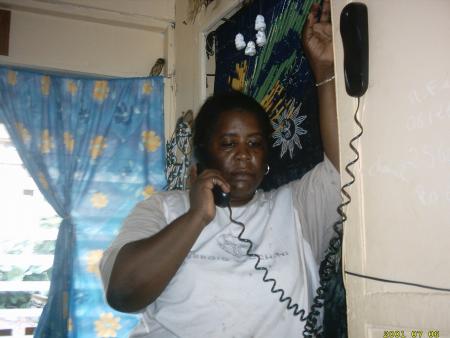 mamie ya le téléfon ki son